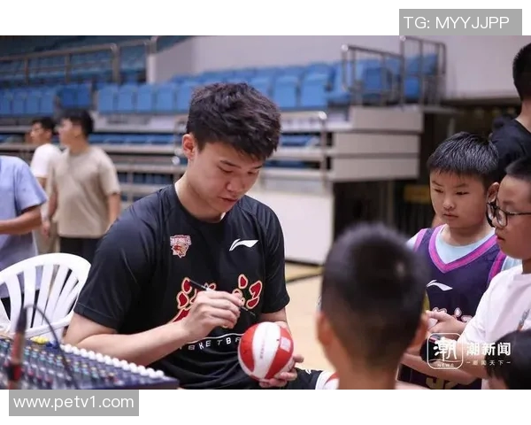 浙江稠州金租新赛季全新攻防一体打法,誓要挑战CBA强队 浙江稠州金租新赛季全新攻防一体打法,誓要挑战CBA强队