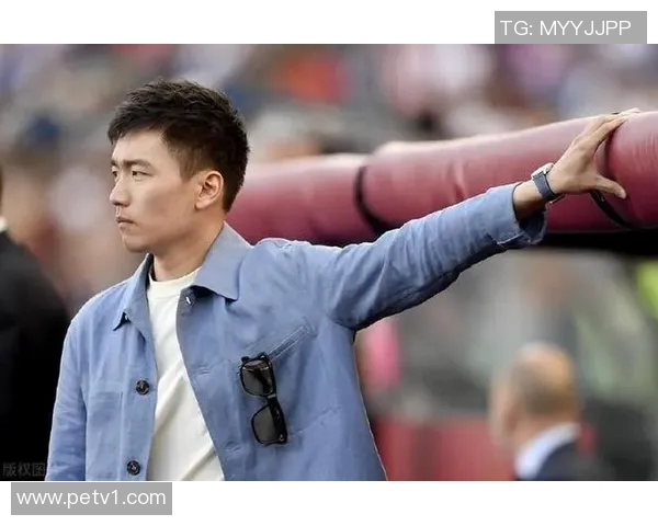 张康阳加盟他队引发热议,球迷心存不舍,情感难舍难分 张康阳加盟他队引发热议,球迷心存不舍,情感难舍难分