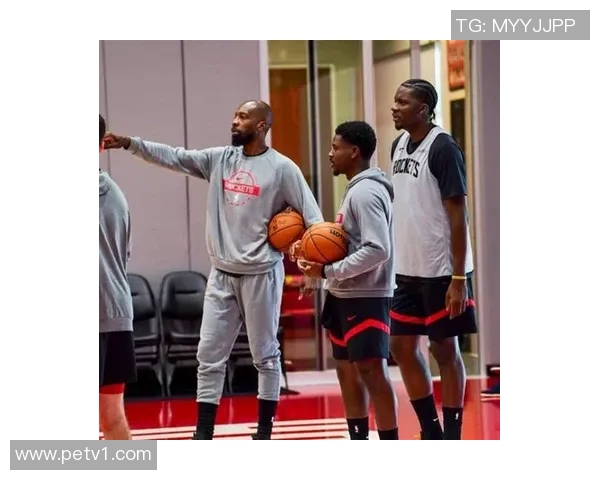 火箭主帅因个人原因缺席比赛——幕后故事揭晓