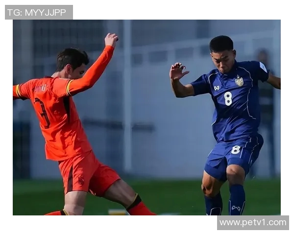 猛雷队多点开花，大胜对手晋级季后赛——不可阻挡的季后赛之路