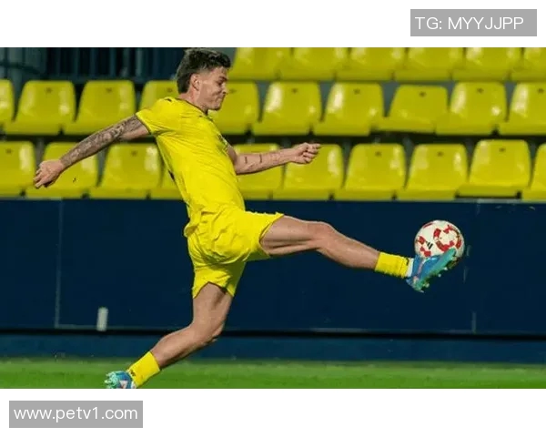 皇家社会客场不敌比利亚雷亚尔,近况一泻千里巴塞单场0比2胜 皇家社会客场不敌比利亚雷亚尔,近况一泻千里巴塞单场0比2胜